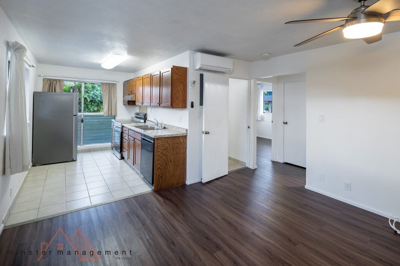 BAY003 - Kaneohe Bay Dr. - Photo 2 of 12