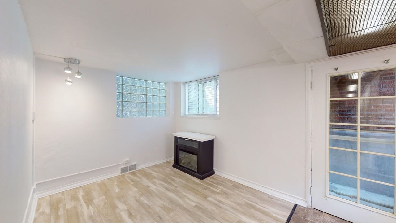 41 S Ogden Street - Photo 6 of 32