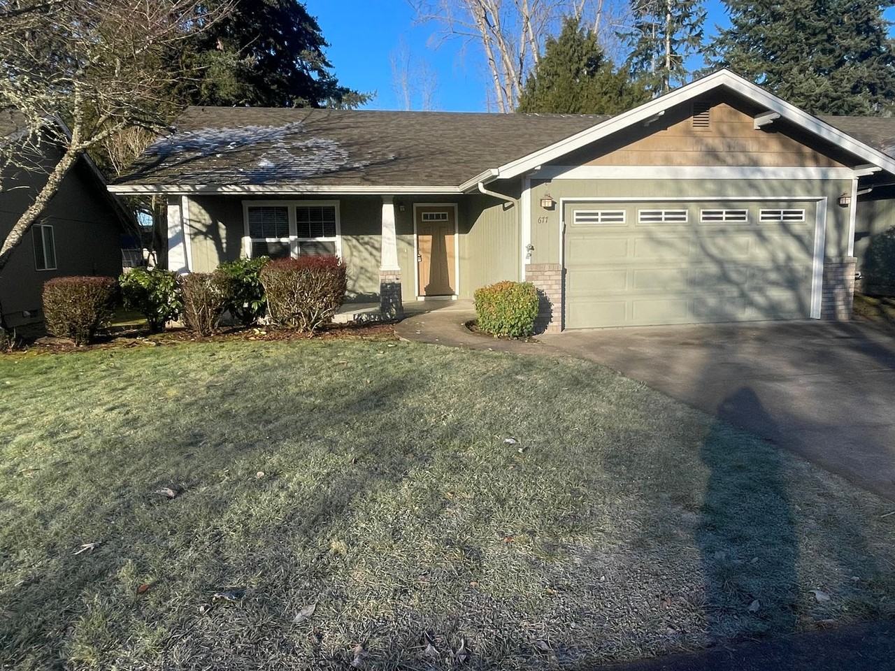 677 E Milton St - Photo 3 of 19