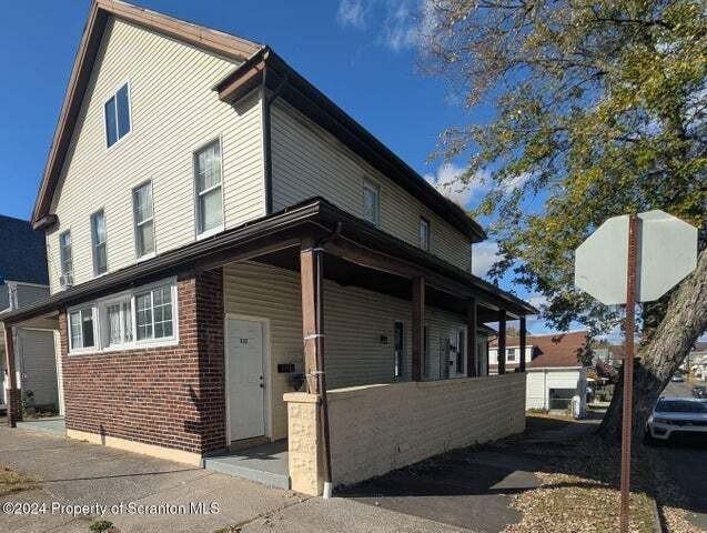 332  Front Street - Photo 7 of 8