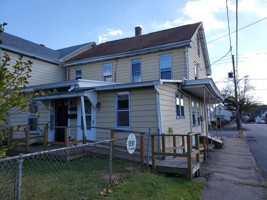 featured image of 2A/2B White Street