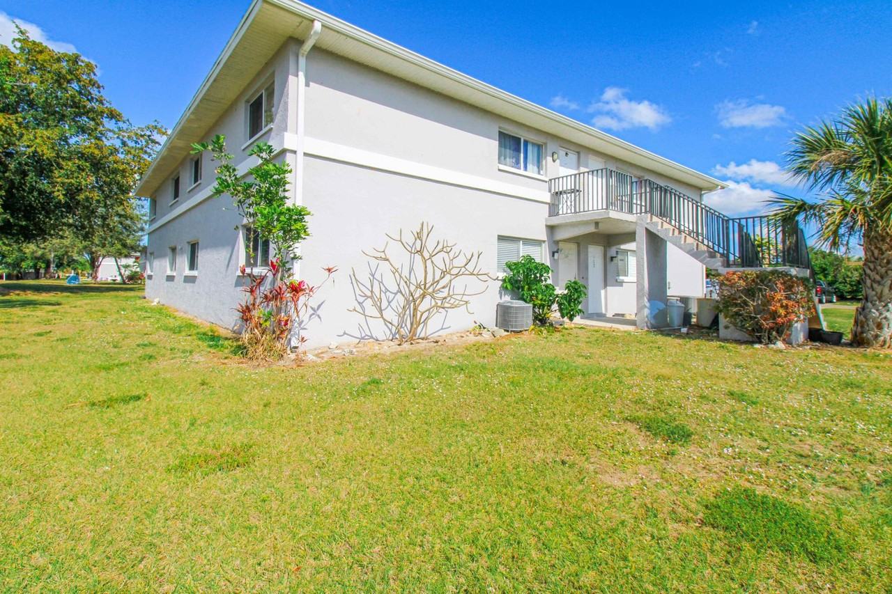 10101 Sandy Hollow Ln #102 - Photo 4 of 22