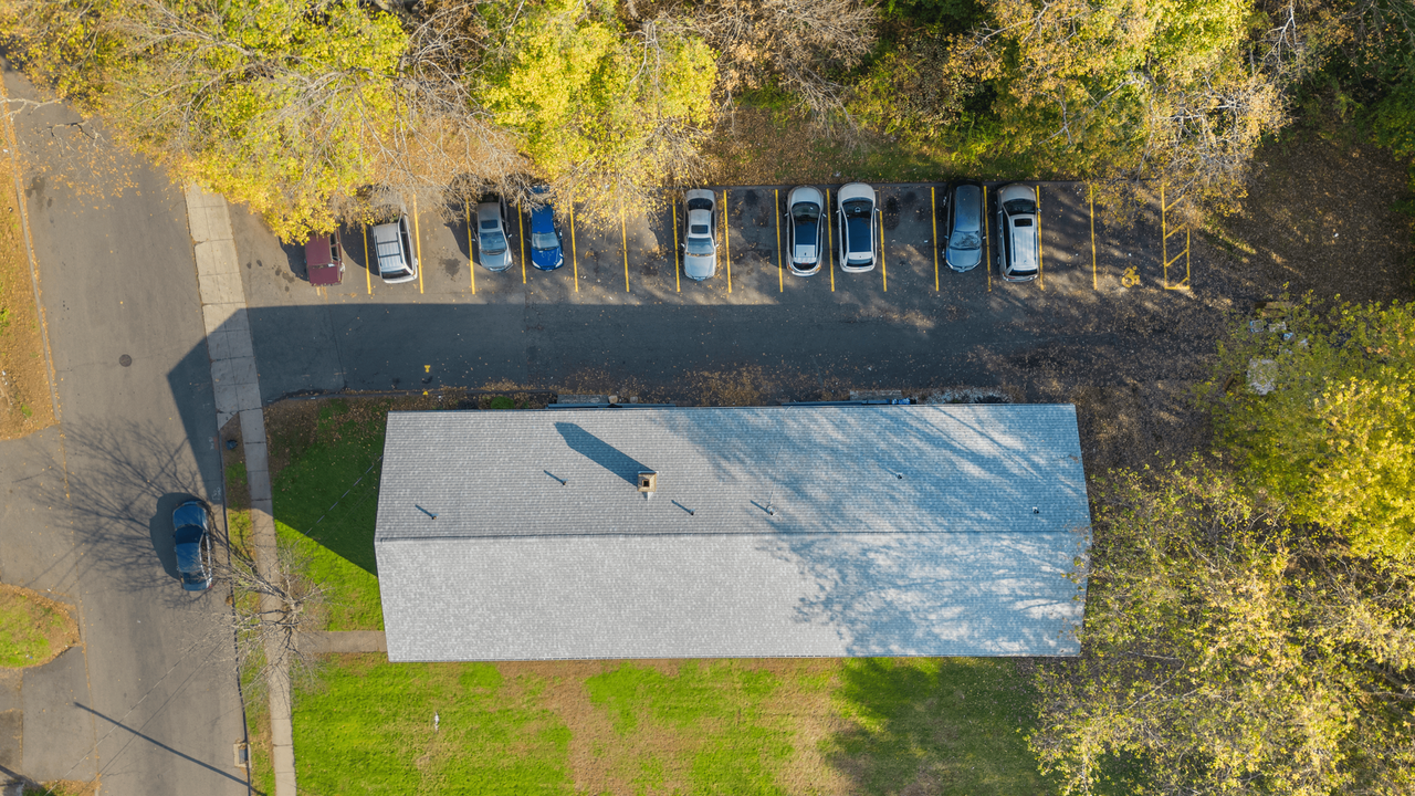 Hillside Gardens - Photo 4 of 4