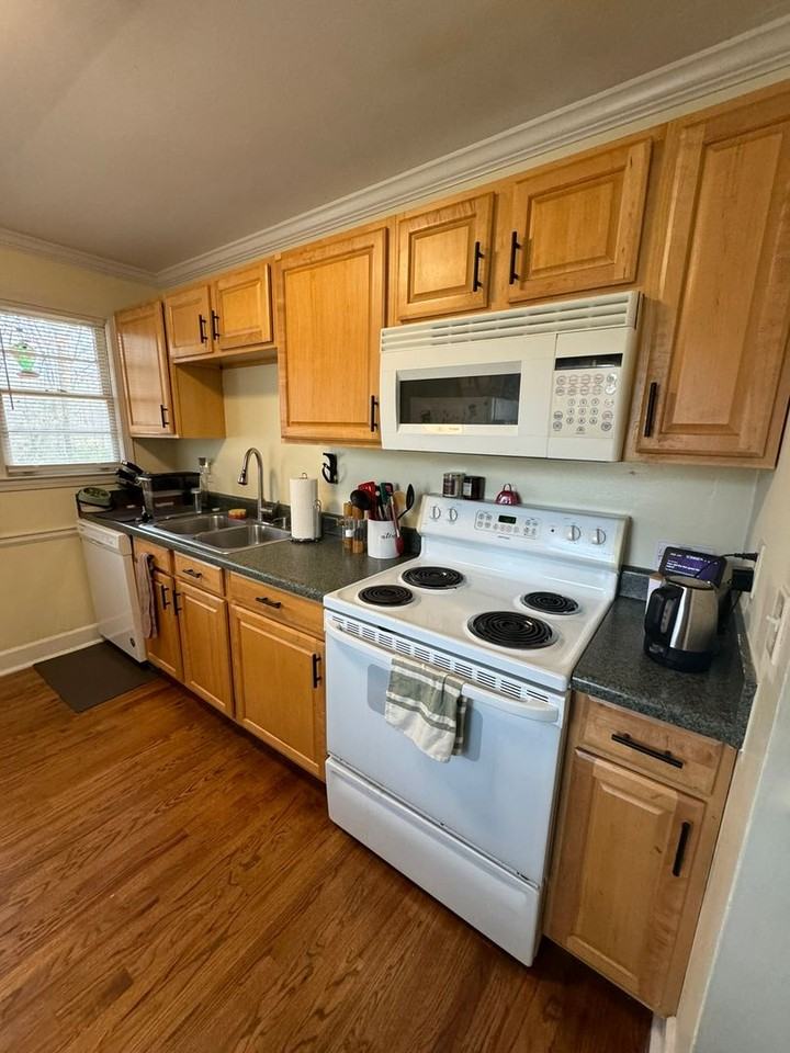 125 Woody Dr #A - Photo 5 of 11