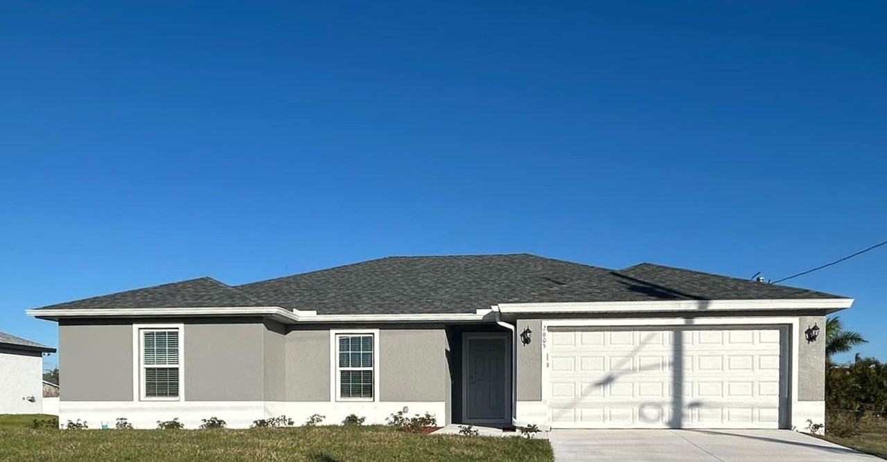 2605 Ne 6th Pl - Photo 3 of 16