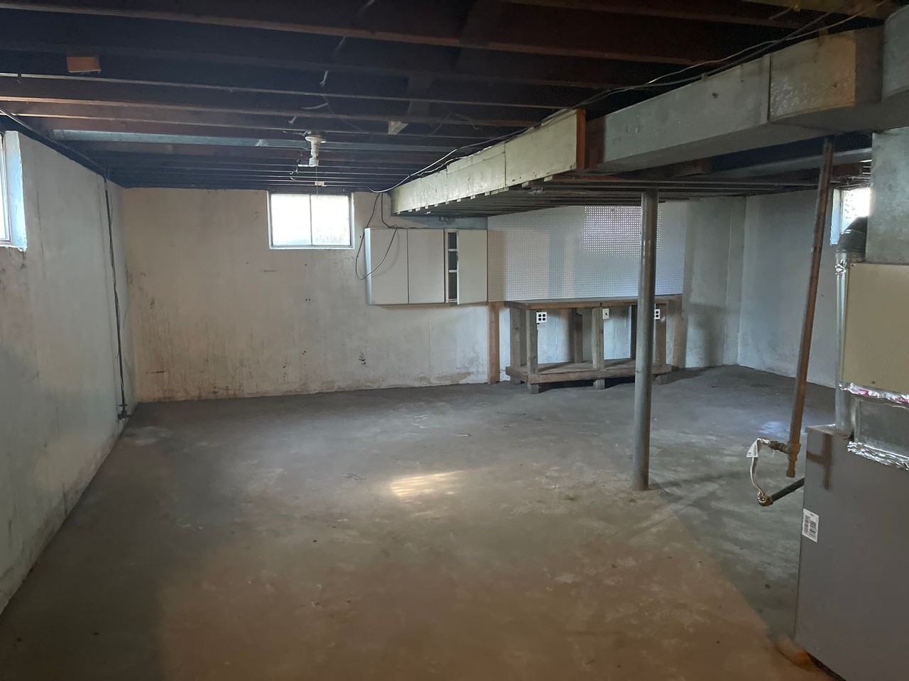 7704 E 75th Ter - Photo 6 of 30