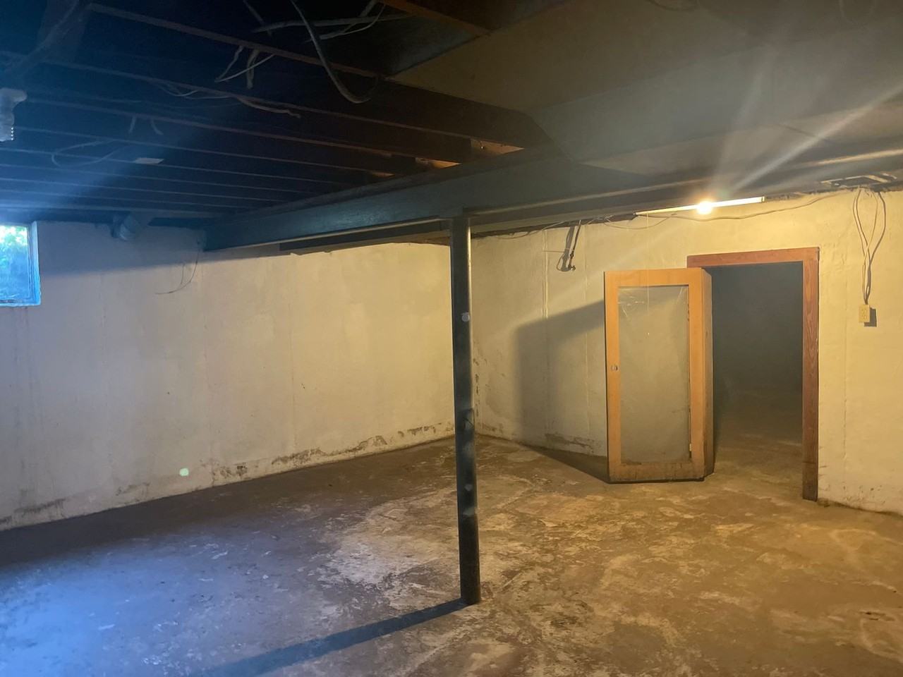 7704 E 75th Ter - Photo 7 of 30