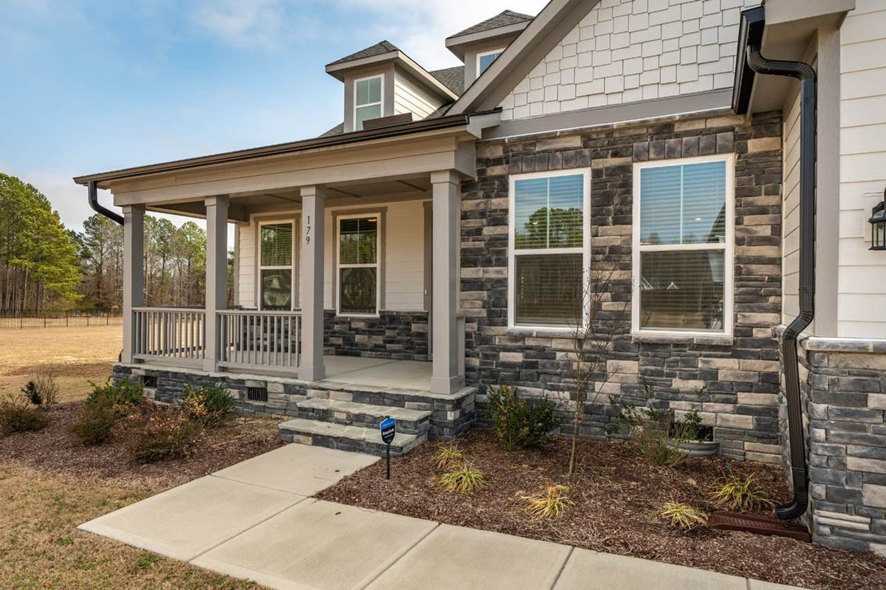 179 Castle Pond Way - Photo 7 of 50