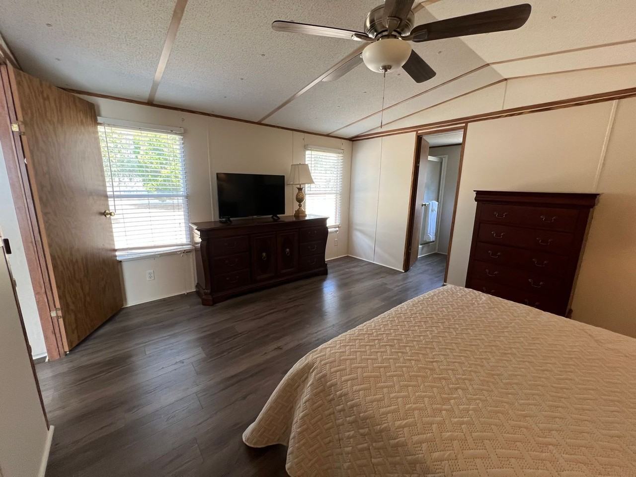 386 Wild Heron Dr - Photo 3 of 20