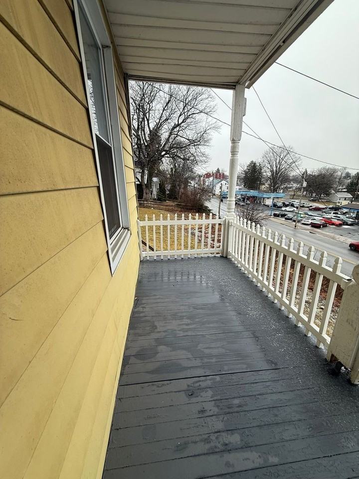 235 W Main St - Photo 4 of 10