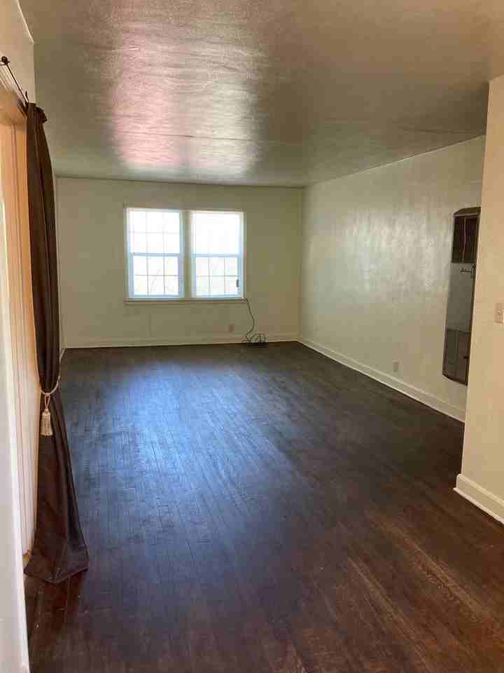 1419 Marguerite - Photo 2 of 16