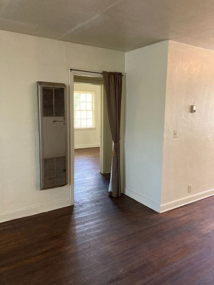 1419 Marguerite - Photo 3 of 16