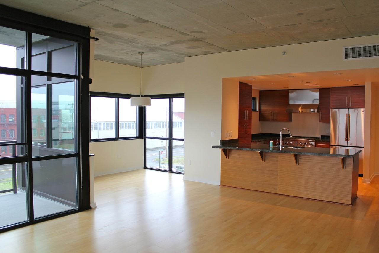 1830 Nw Riverscape St - Photo 6 of 19