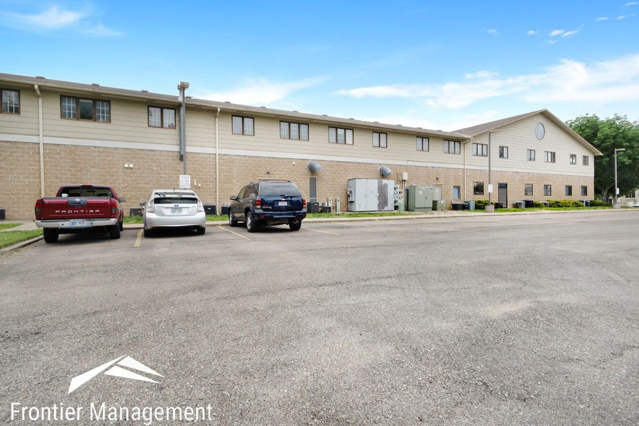 Anderson Village - Photo 2 of 16