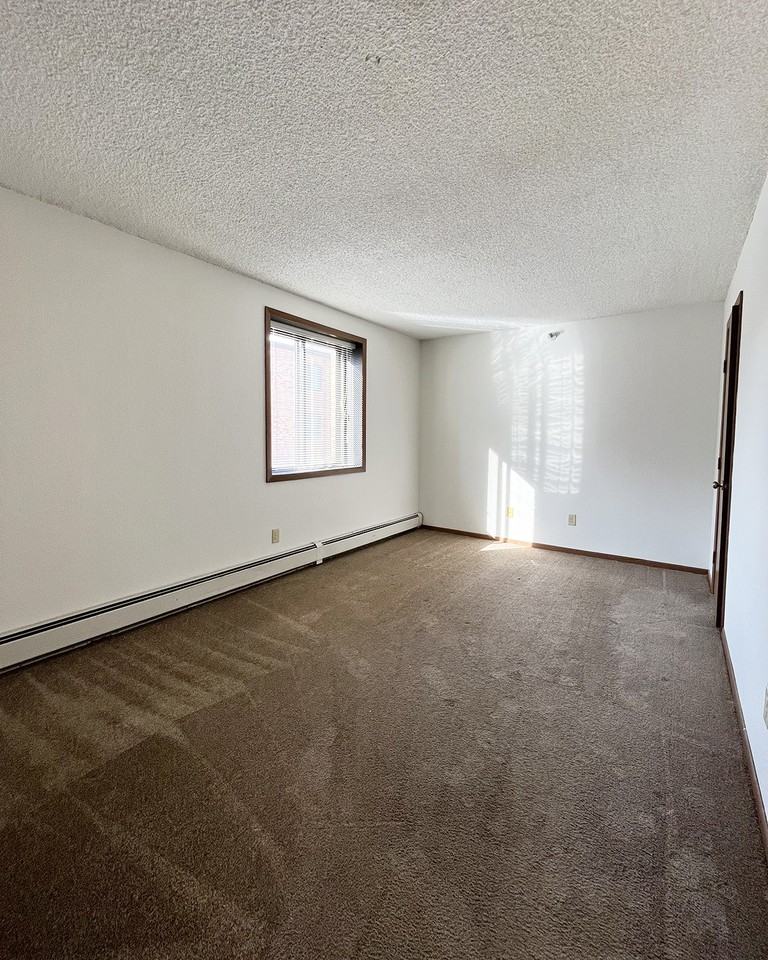 Cherry Ridge Apartments - Photo 6 of 22