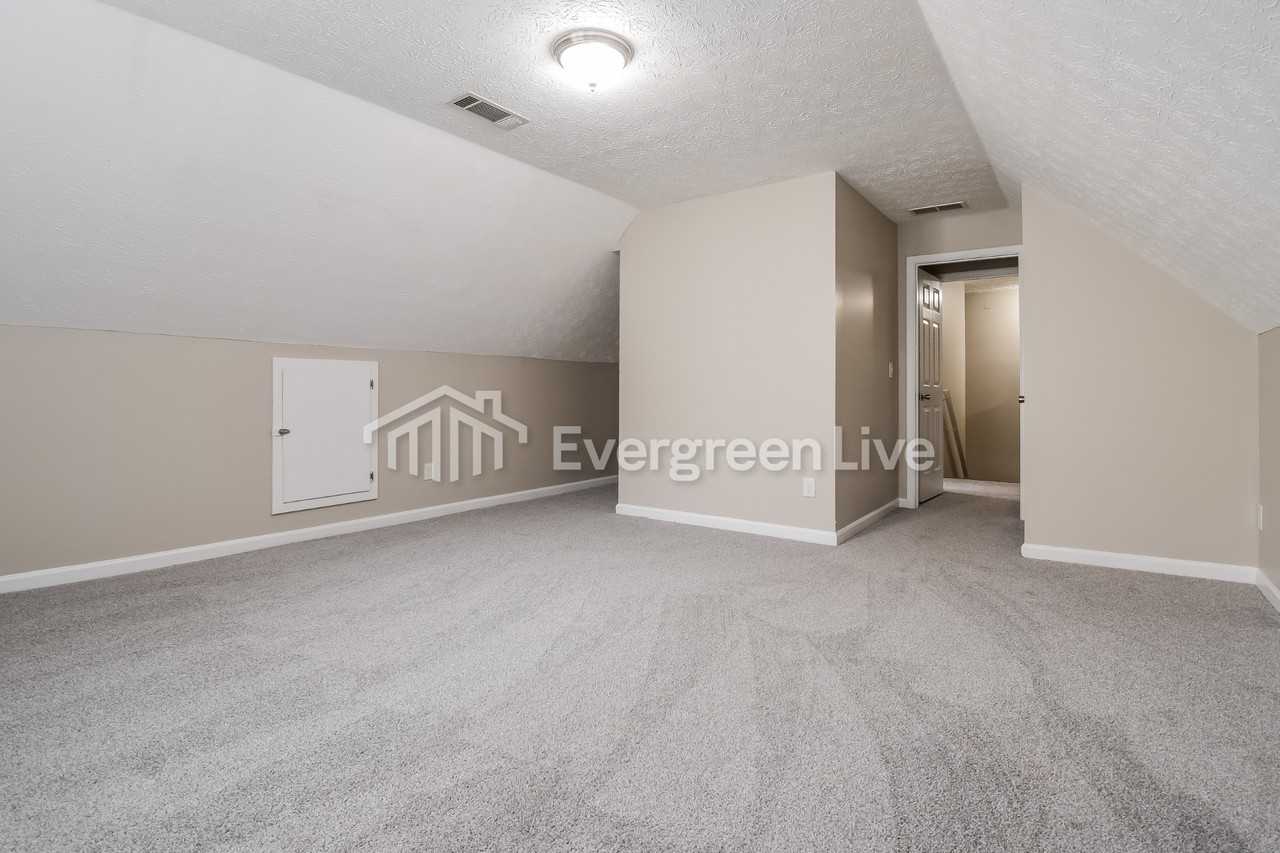 3689 Patti Pkwy - Photo 2 of 12