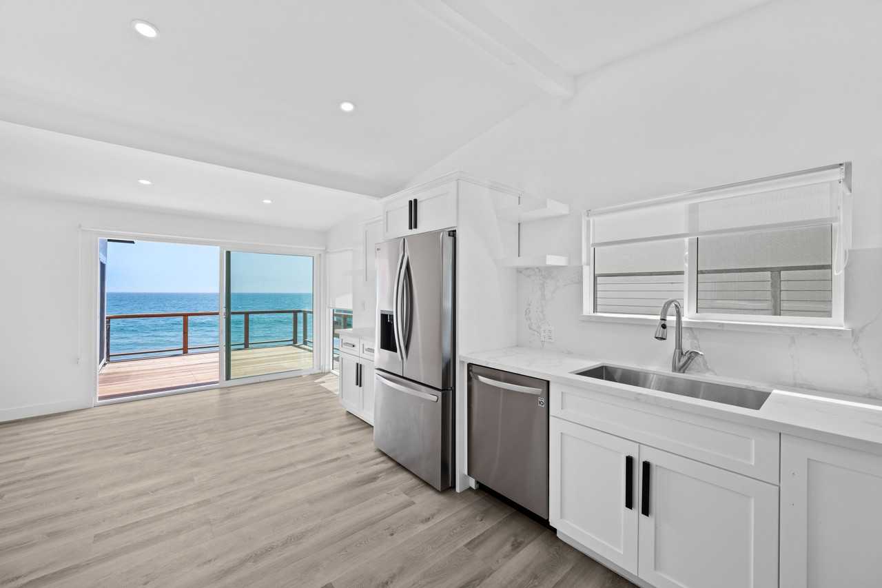 25154 Malibu Road #1 - Photo 3 of 15