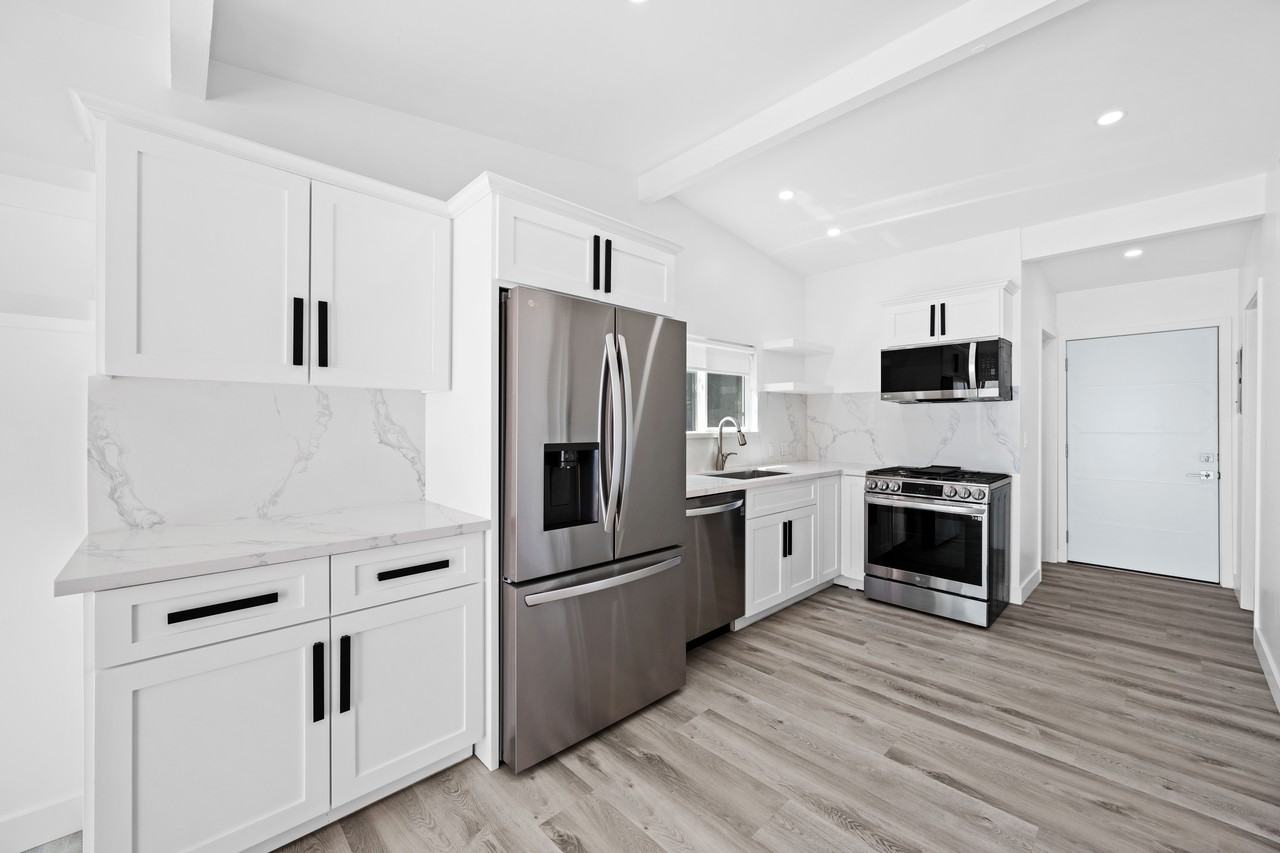 25154 Malibu Road #1 - Photo 4 of 15