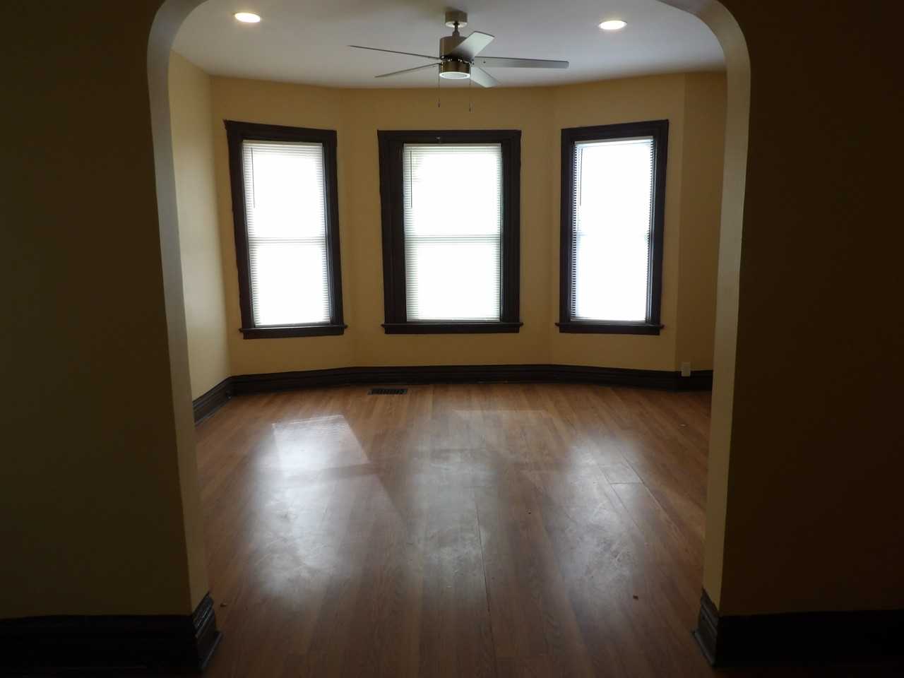 196 Auburn Ave - Photo 2 of 24