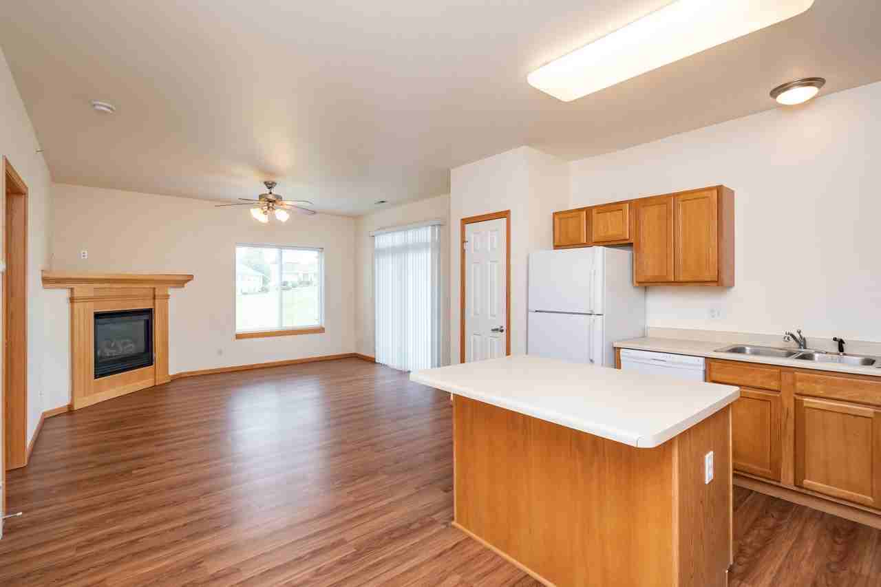 31 Redtail Dr #10 - Photo 2 of 20