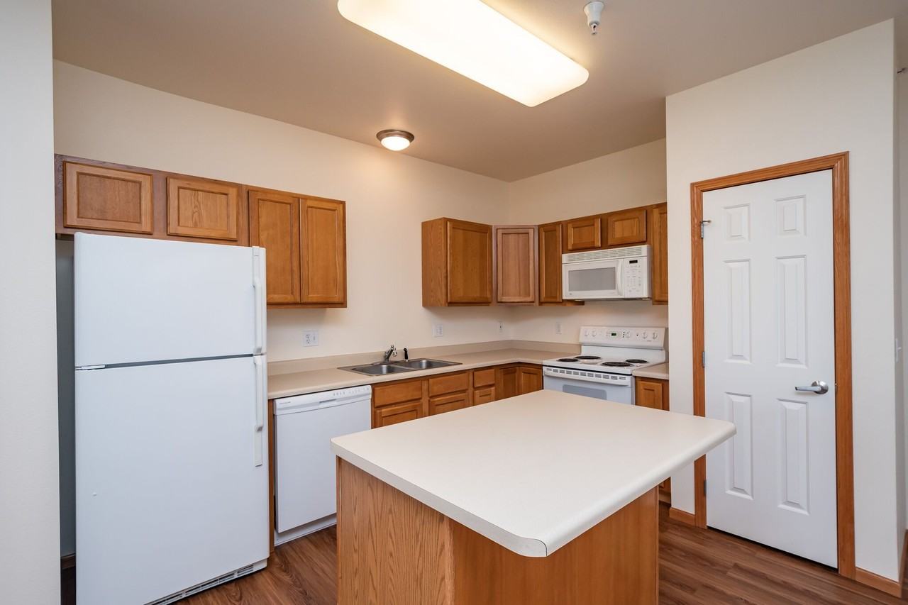 31 Redtail Dr #10 - Photo 4 of 20