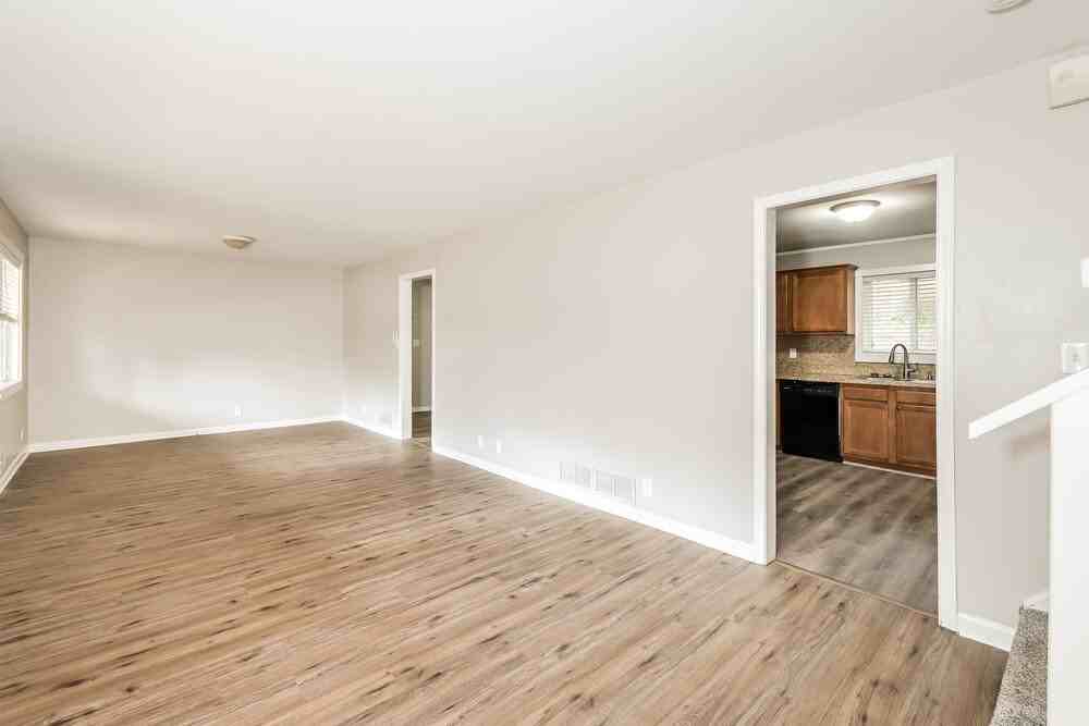 2753 Rainbow Forest Dr - Photo 4 of 15