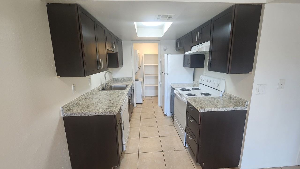 The Davenport - Photo 2 of 40