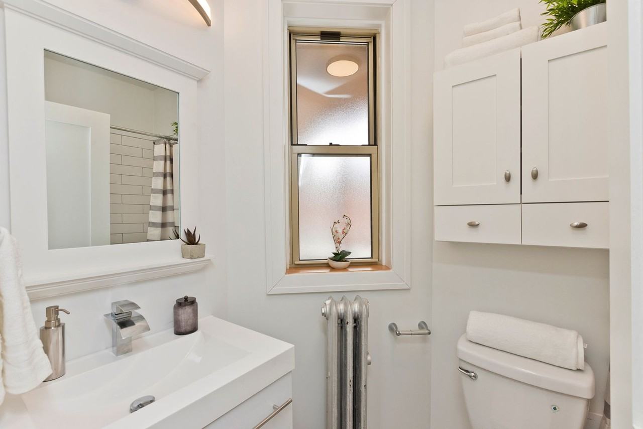 5332 N Kenmore Ave Apt 2w - Photo 6 of 11