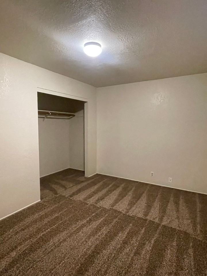1565 Olive Ave #04 - Photo 5 of 15