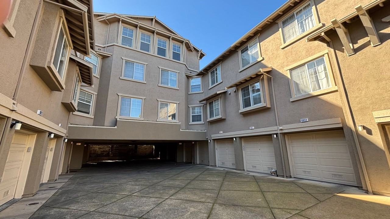 10869 Packard St #160 - Photo 2 of 21