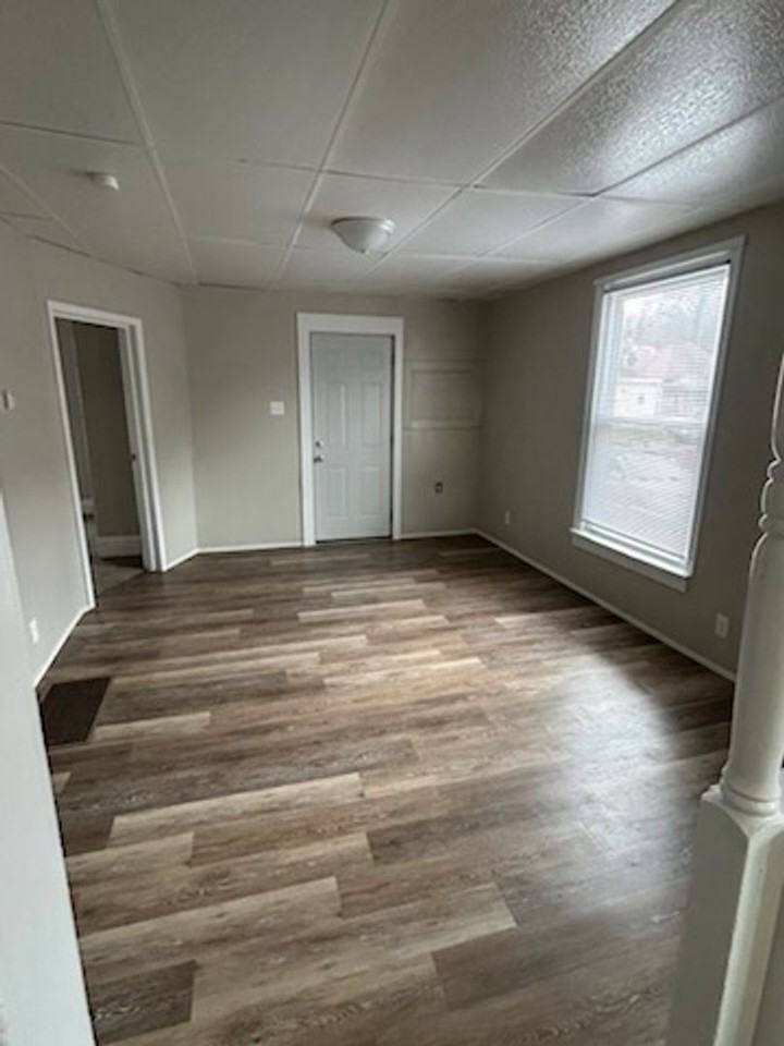 519 E Colorado Ave - Photo 2 of 4