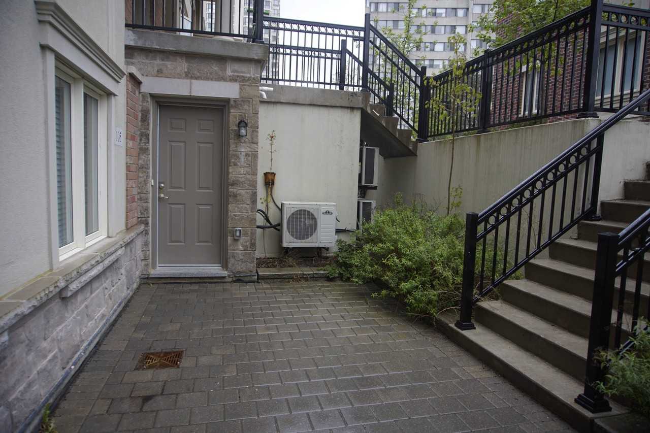 17 Coneflower Crescent #105 - Photo 3 of 14