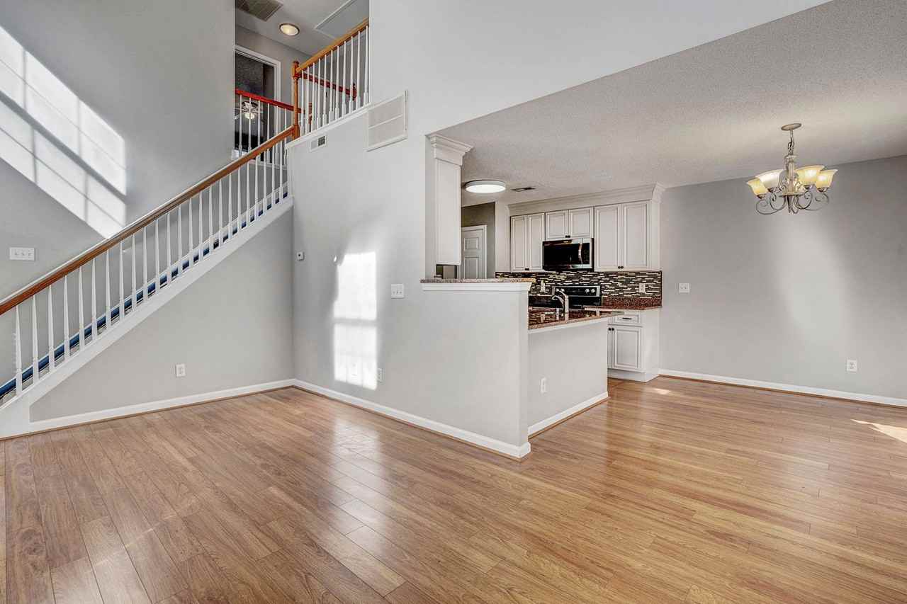 9829 Treymore Dr - Photo 7 of 29