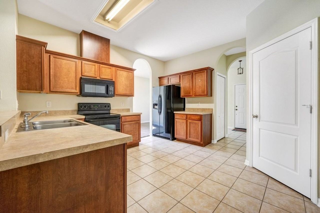 1503 Ashdown Ct - Photo 5 of 24