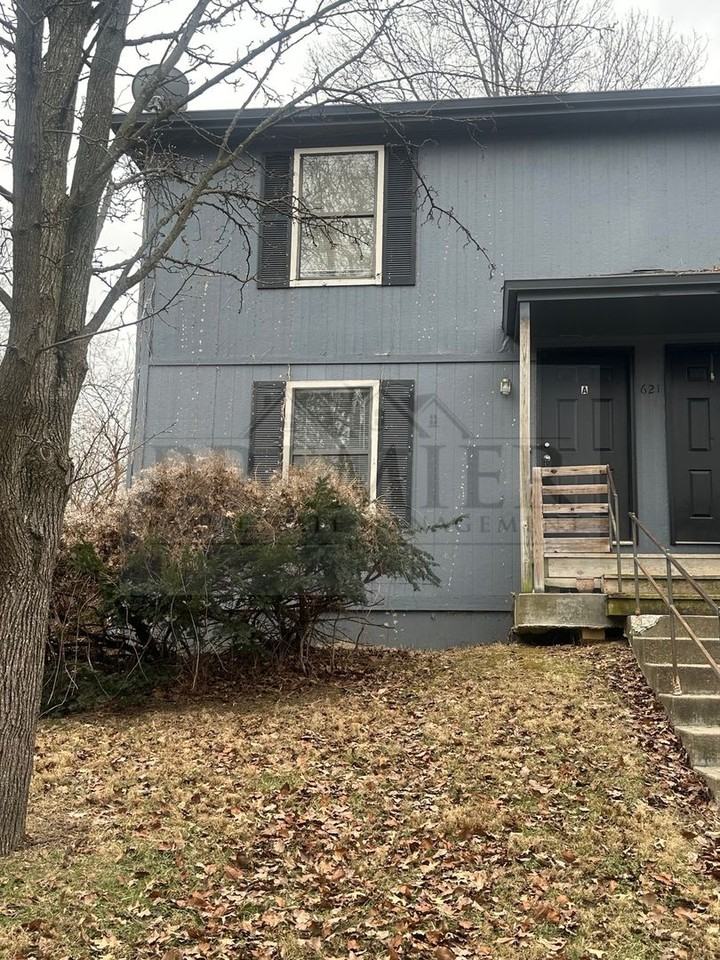 621 Miami St #A - Photo 2 of 15