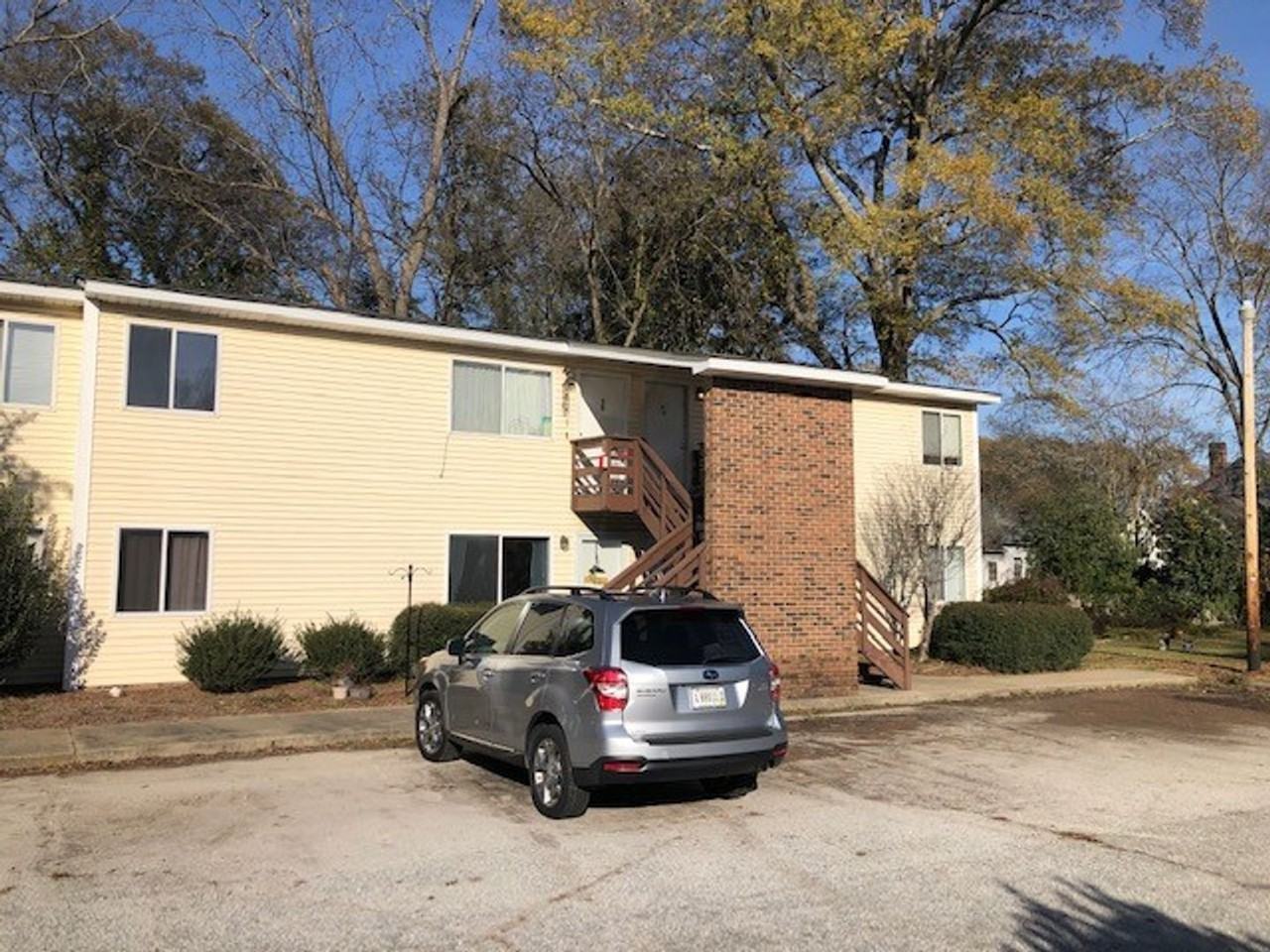 136 Cambridge Ave W #15 - Photo 6 of 6