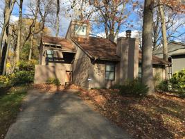 featured image of 1016 Timber Creek Dr