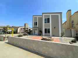 featured image of 5344 Beachcomber St
