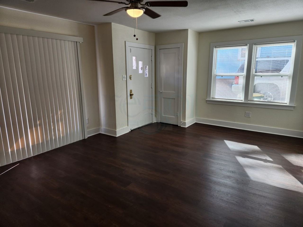 1520 Adams Street - Photo 3 of 33