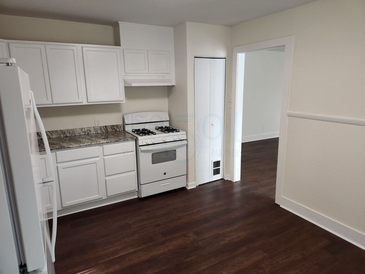 1520 Adams Street - Photo 7 of 33