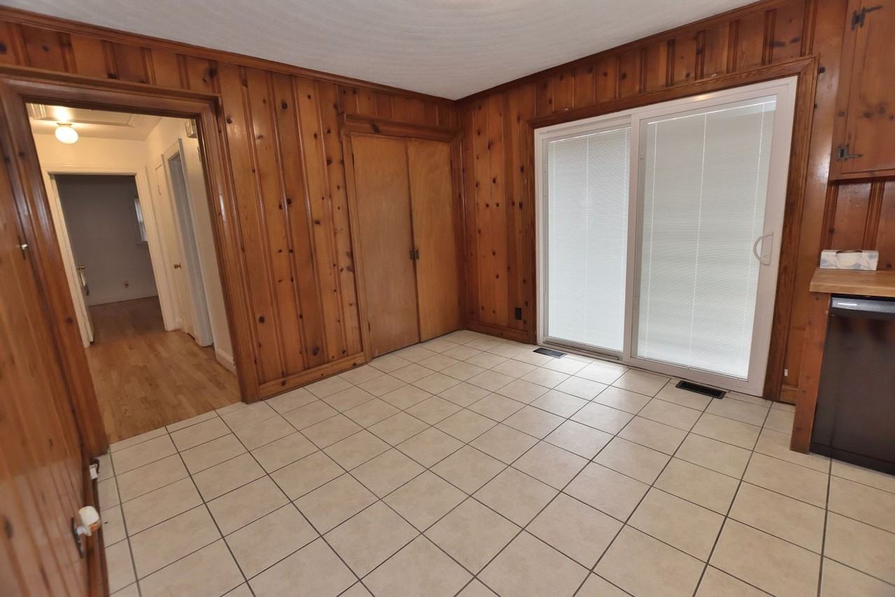 3579 Dortches Blvd - Photo 4 of 12