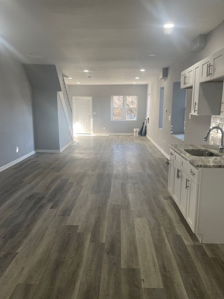 2134 S Frazier St - Photo 3 of 15