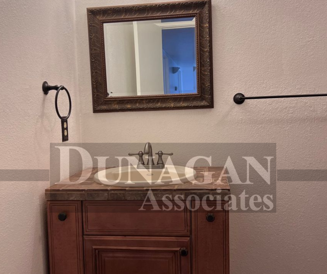 1916 Manzana Rd - Photo 7 of 11