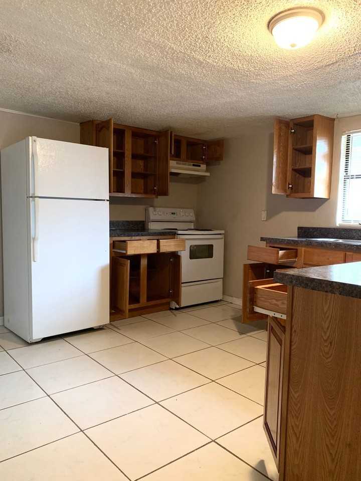 3801 N 57th St - Photo 3 of 13