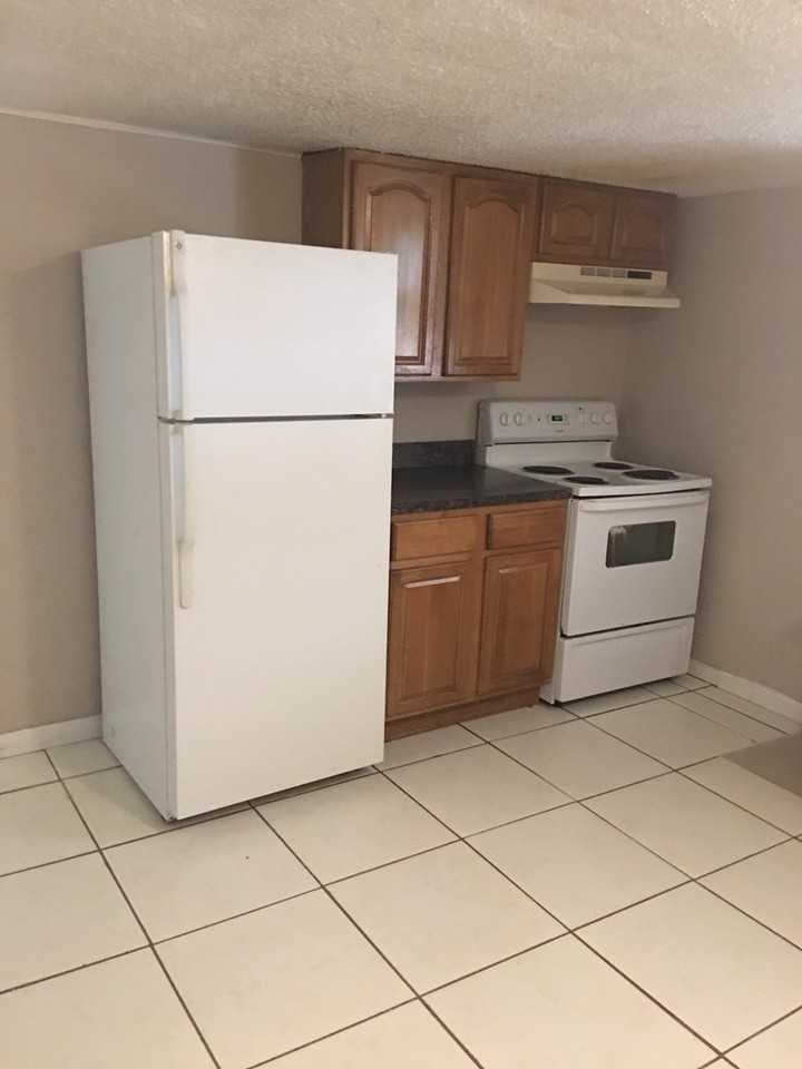 3801 N 57th St - Photo 5 of 13