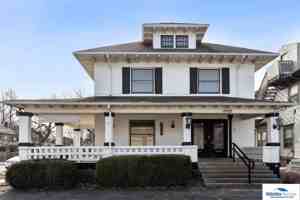 featured image of 2925 E Douglas Ave