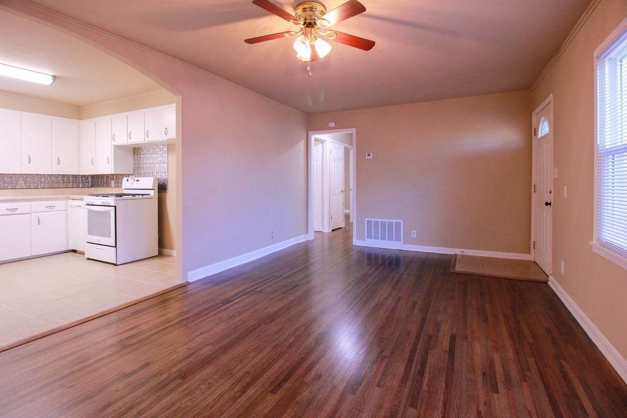 313 S 5th Pl - Photo 4 of 15