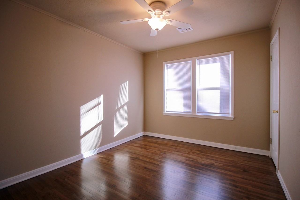 313 S 5th Pl - Photo 6 of 15