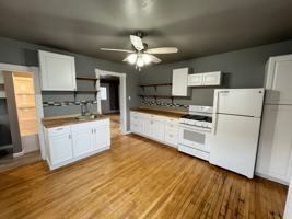 featured image of 637 S 3rd Ave