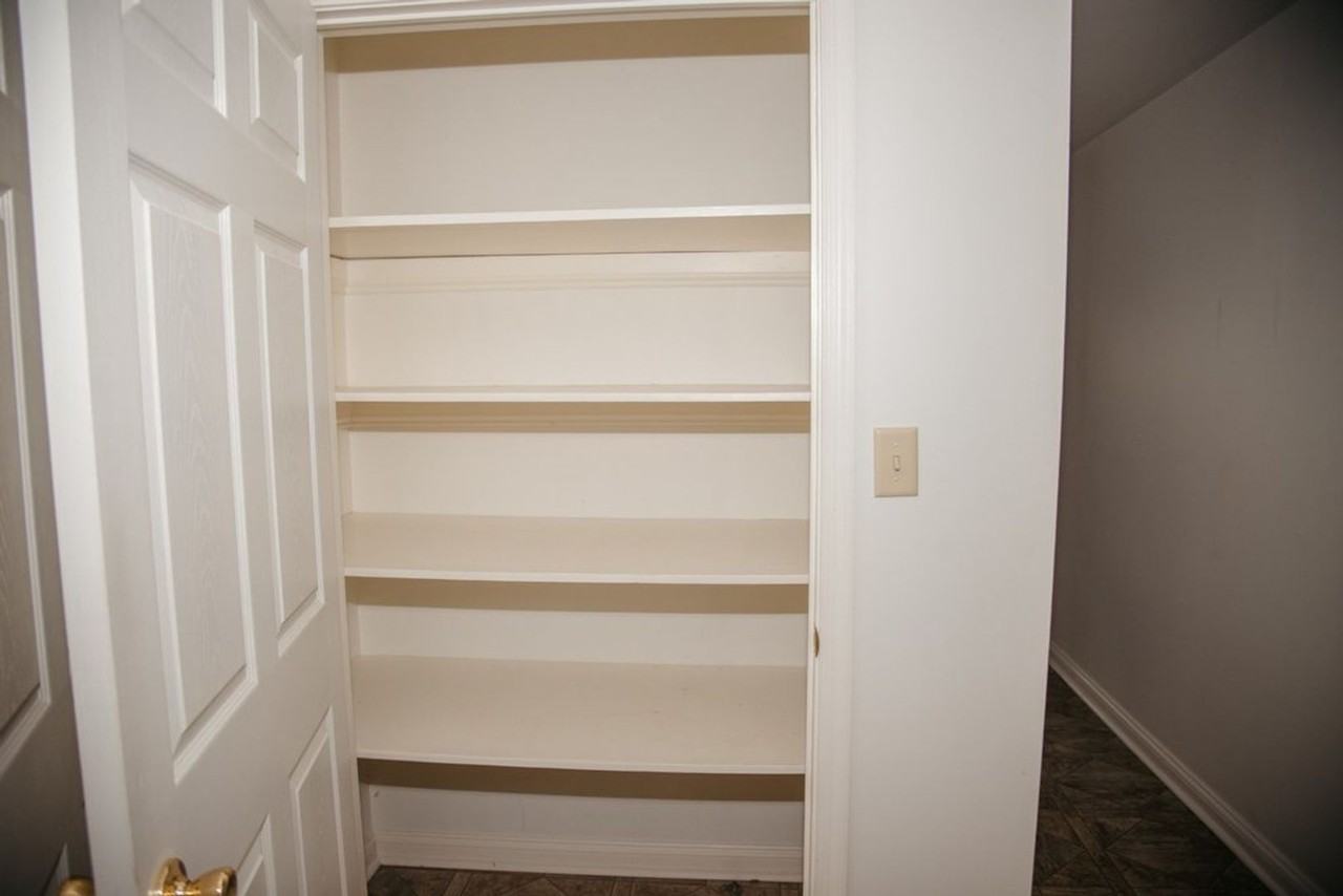 207 W Maple St - Photo 6 of 19